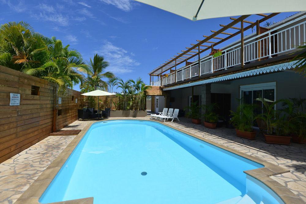 Hotel Ylang Ylang Saint-Gilles Les Bains Exterior photo